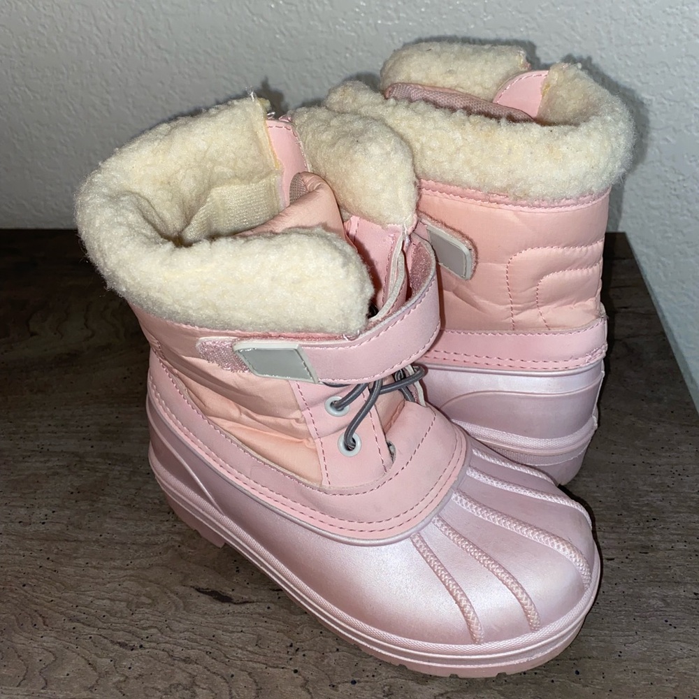 Lace Up Winter Boots
